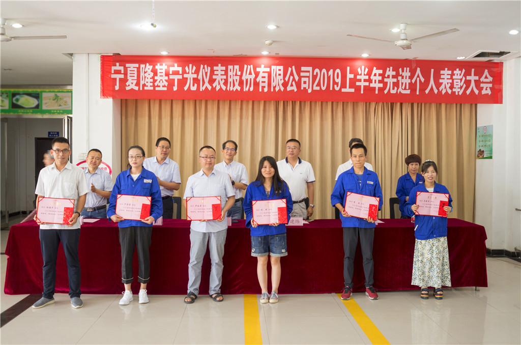 1565076974545443.jpg 1565076974545443.jpg